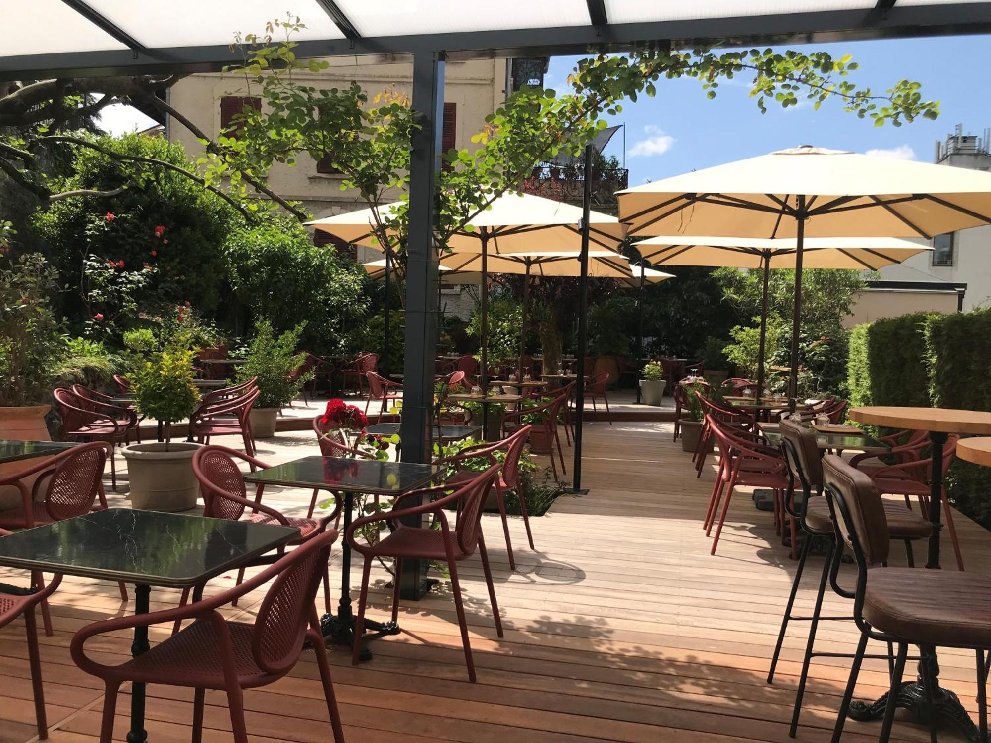 Hotel Gallia Aix-les-Bains Exterior photo